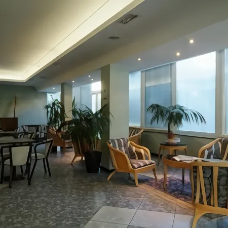 Dasamo Hotel - Dada Hotels Отели рядом с достопримечательностью «Визербелла»