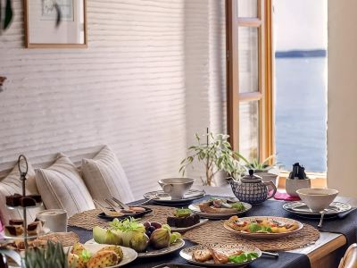 Arion Syros Luxury Rooms and Suites