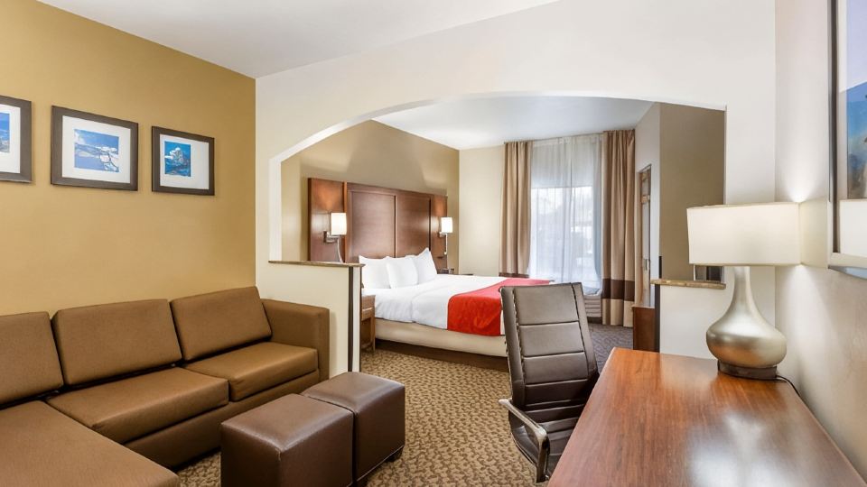 Comfort Suites Ogden Conference Center