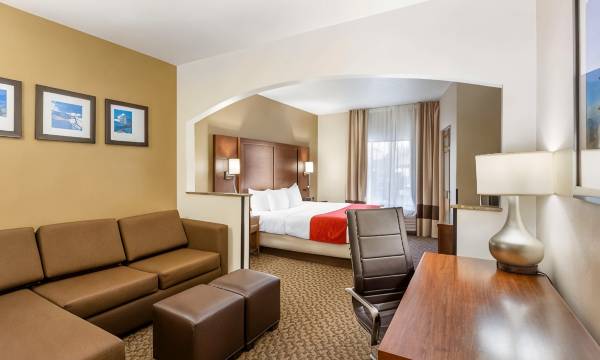 Comfort Suites Ogden Conference Center