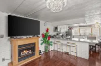 Charming 3-Bedroom Remodeled Mobile Home with Central AC, WiFi in Hummelstown - Boutique
