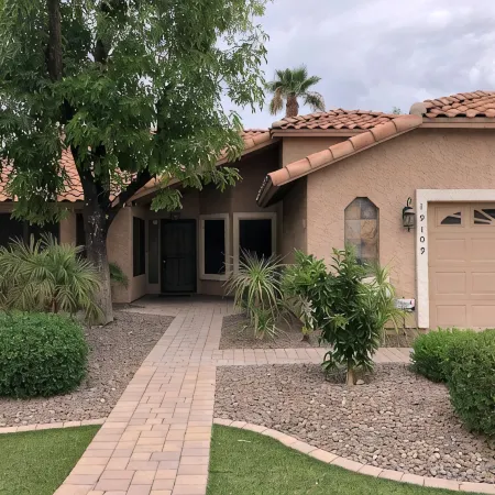 North Phoenix Close to Everything/ Secured Parking