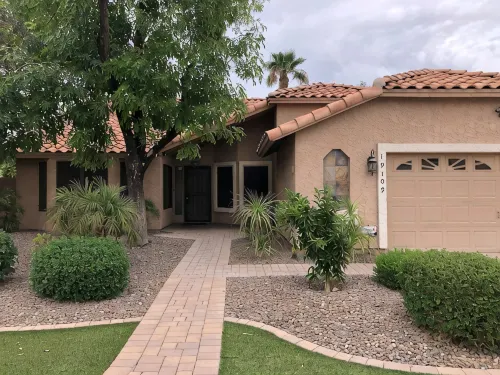 North Phoenix Close to Everything/ Secured Parking - Jacuzzi