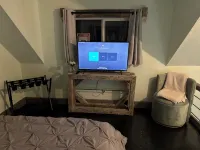 Cozy Cabin Retreat in Spirit Lake- Your Getaway to Adventure!