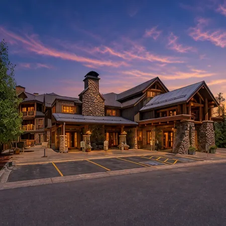 Penthouse at Blue Sky Resort — Gondola & Spa