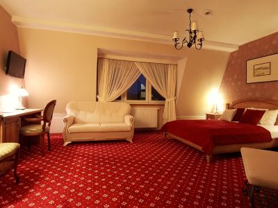 Hotel I Restauracja "Pod Orłem"