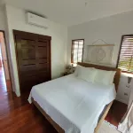 Stunning ocean views in completely renovated villa just 5 minutes from the beach Hotels in 