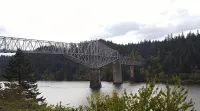 Bridge of the Gods Motel, Cabins & RV Park - parking
