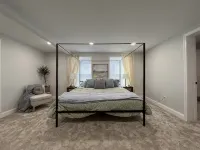 5BR 4B Huge Space with Game Barn Hotels in Dunean