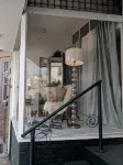 1901 Storefront Studio: King Saatva Bed & Retro Charm - 4-Star