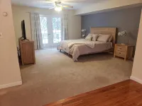 Jay River Front Three Bedroom. 2 miles to Jay Peak - balcony