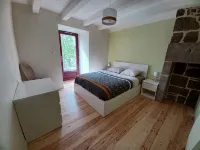 Maison Restaurée: "lou Cantou des Randonneurs", Proche de Sentiers de Randonnées - 2星級