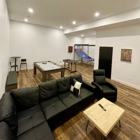 Timberwolf A Cabin at Sasquatch Mountain  *Hot Tub* Games Room*