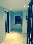 Walk to Beach and Restaurants Bars  and Full Power Generator Free Gated Parking - 2つ星