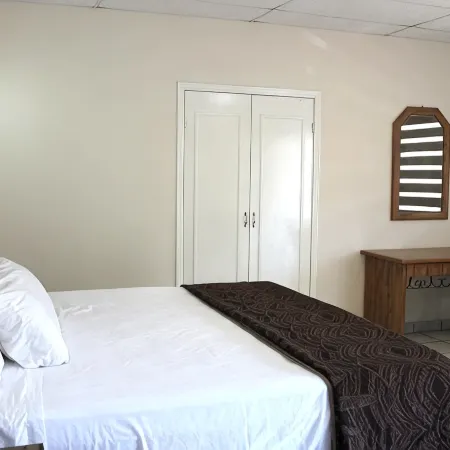 Hotel Sntenario
