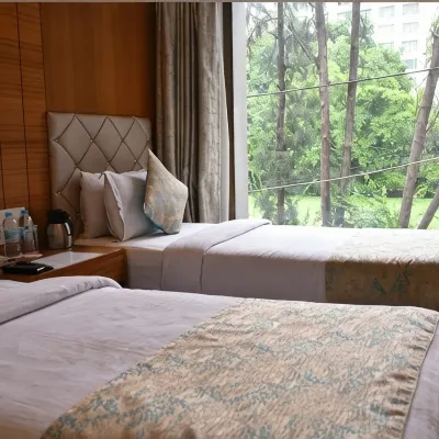 Hotel Meadows Hotels near Varanasi Cantt
