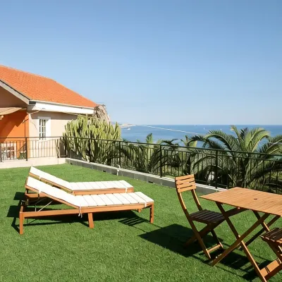 Agriturismo Un Mare di Fiori Hotels near Fossan Beach
