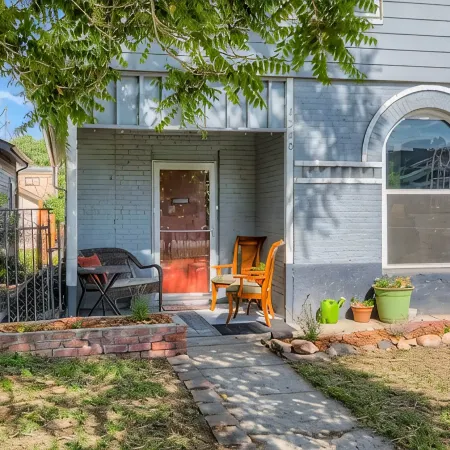 Vintage Charm in the Heart of Denver!!!