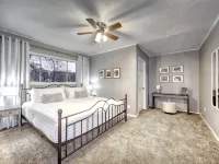 5mins to Kyle Field, 5BR w Private Backyard & Pool - بيت ضيافة