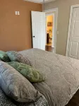 Nicely Decorated 2+ Br Home in Quiet Neighborhood - 4-Star