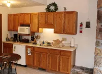 3  Minutes to Giant City - 6 Minutes to SIU - 4 Minutes to Shawnee Winetrail! - Chalets