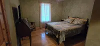 Secluded pet friendly hill country home on 7 acres. - 2 星級