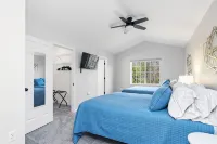 Harbor School House - Private home, great outdoor space, 5 minute walk downtown - Wifi