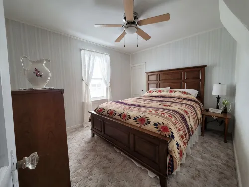 Country Faith Farm House - 2-Star