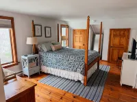 Gorgeous Mountain Views Retreat: Family & Nature - 4-Star