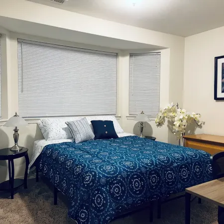 Centrally located, chic, & simple near downtown