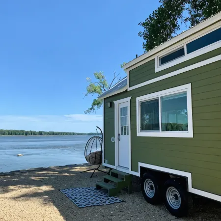 The River's Edge - Tiny Home 3