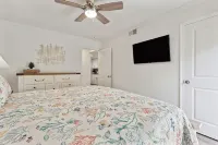 Seas the Day - Stepless -Walking distance from beach - New remodel interior 2023 - Villas