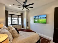Stunning Modern European Luxury and Comfort Nestled Near Zion National Park - 욕조