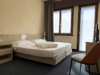 Hotel Bristol - parking