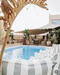 The One Grand Hotel da Póvoa - by Mhmb Hospitality - piscina