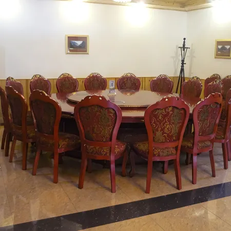 Nanjiang Daxiagu Hotel
