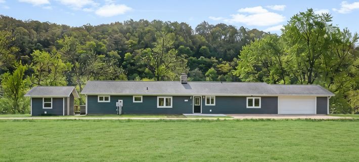 Large Family Home with Private Dock and Launch Ramp Ξενοδοχεία στην πόλη Marion County