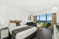 Aquarius on the Beach - Apartments