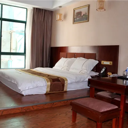 Biancheng Hotel