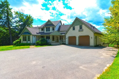 9 Bedroom Estate, Sleeps 24, Pool, Hot Tub, Movie Theater, Game Room - Boutique