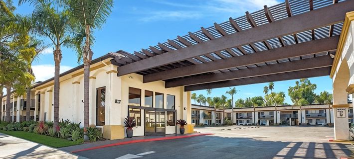 Stanford Inn & Suites Anaheim Hotels in Anaheim