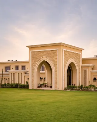 Arena by Pearl Continental - Boutique