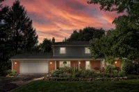 Private/spacious home w/backyard near Grand Park - Wifi
