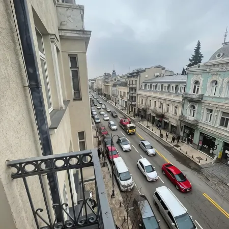 Old Avenue Apart-Hotel