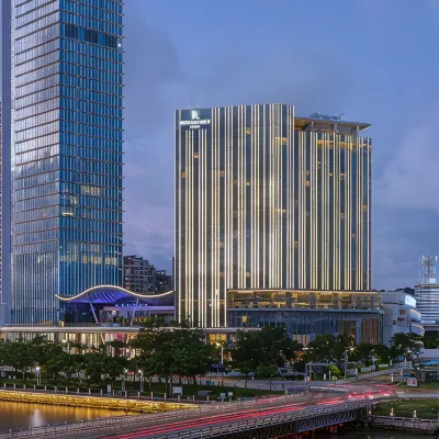 Renaissance Zhuhai Hotels near Qianshan Railway Station