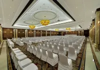 Mayfair Convention - Bares