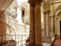 Palazzo Aprile - parking