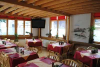 Post Hotel Vista فنادق في Jaun