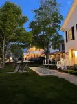 Queen Anne's Revenge Hotels in Bar Harbor