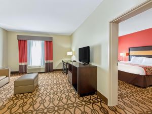 La Quinta Inn & Suites by Wyndham Leesville Ft. Polk